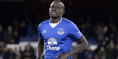 Niasse resti çekti