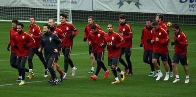Galatasaray, Suudi Arabistan'a gitti