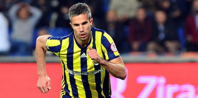 ''Bir yıl daha kontratım var''