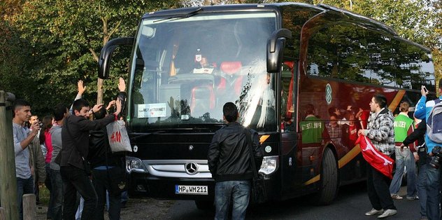 Takım otobüsüne bomba araması yapıldı