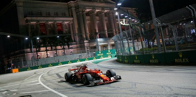 Singapur'da ilk cep Vettel'in