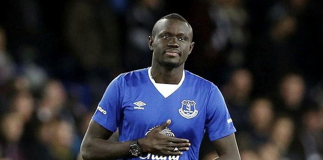Niasse’ı menajeri yakmış