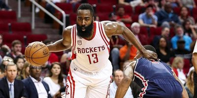 Harden, Rockets tarihine geçti