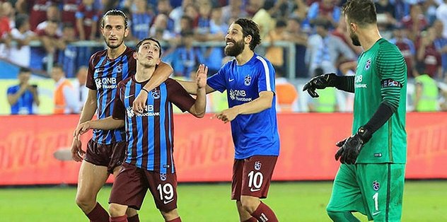 Haftada iki kitap bitiriyor