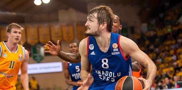 Birkan Batuk, yeniden Anadolu Efes'te