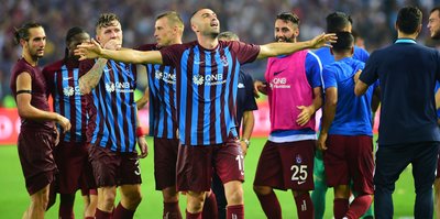 Burak Yılmaz depremi!