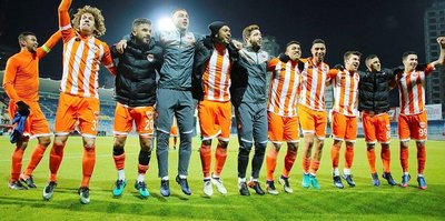 Kim tutar Adana’yı!