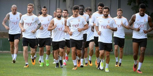 Avusturya’da kamp yapacak