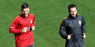 Lukas Podolski takımdan ayrı çalıştı