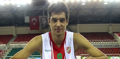 Pınar Karşıyaka'da Egemen devam