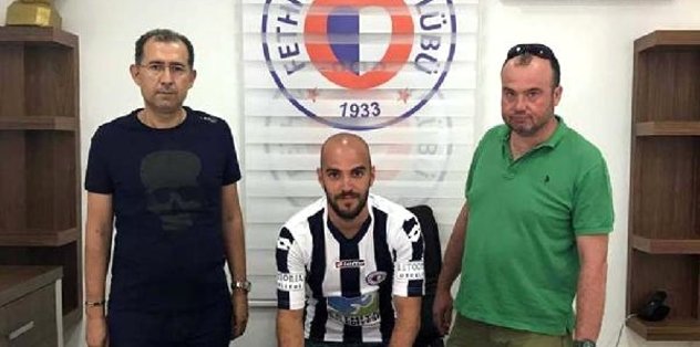 Fethiyespor'da çifte imza