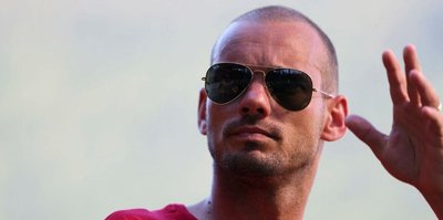 Wesley Sneijder karmaşası