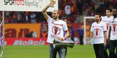 G.Saray'ın kaptanı F.Bahçe'de