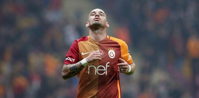 Başakşehir Sneijder'in peşinde