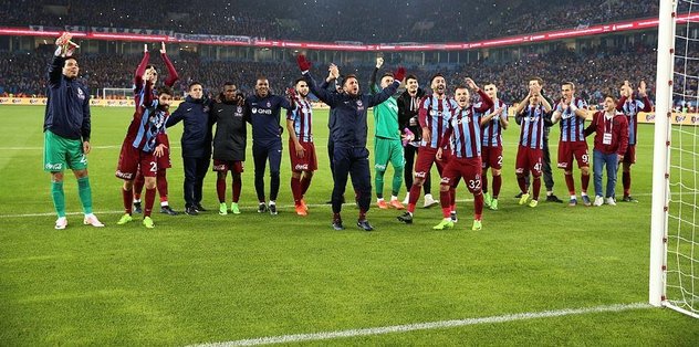 Zirveye dümen kırdı