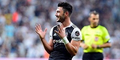 Tolgay’a çifte kanca