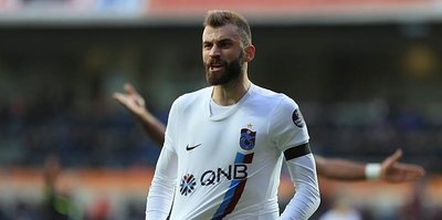 Mustafa Yumlu kamptan ayrıldı