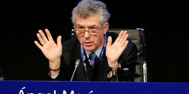 Villar, FIFA ve UEFA'dan istifa etti