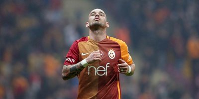 Başakşehir Sneijder'in peşinde