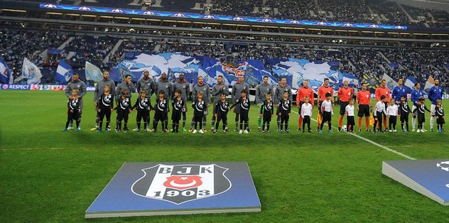 Beşiktaş merdivenleri koşarak çıkıyor