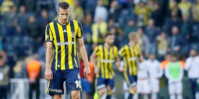 Robin van Persie'nin acı günü