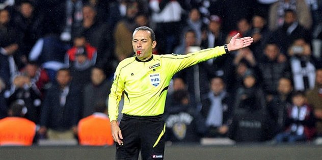 FIFA'dan Cüneyt Çakır'a görev