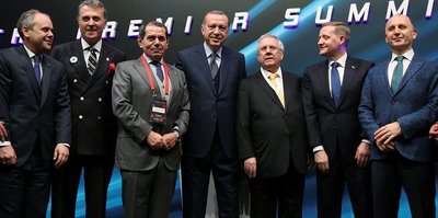 Usta: Genç futbolcular şans bulamıyor