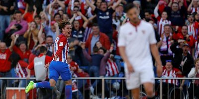 Sevilla'ya ağır darbe!