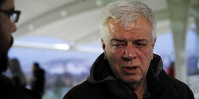 ''3 yada 4 oyuncu düşünüyoruz''
