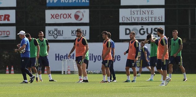 F.Bahçe, Alanyaspor'a hazırlanıyor