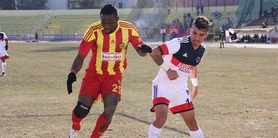 Yeni Malatyaspor zirveden kopmuyor