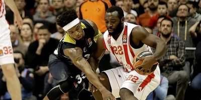 Fenerbahçe deplasmanda kayıp