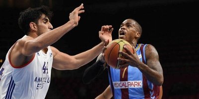 Dwight Hardy G.Saray’da