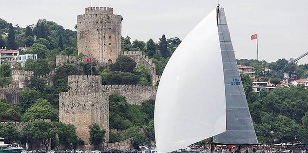 İlk 100’de üç Fenerli
