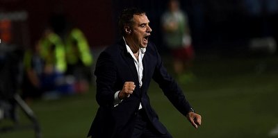 Ersun Yanal kendi rekorunu kırdı