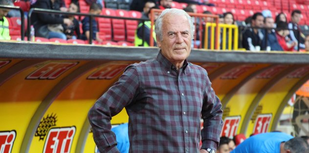 Mustafa Denizli'den play-off değerlendirmesi