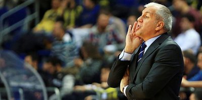 ''Oyuncular basketbol için varlar!''