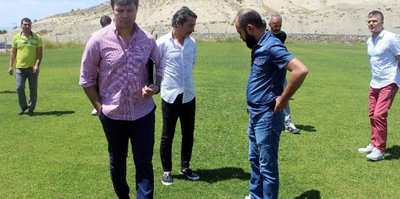 Sağlam, zemini beğenmedi