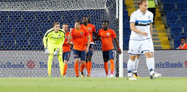 Medipol Başakşehir, Club Brugge'ü eleyen ilk Türk takımı oldu