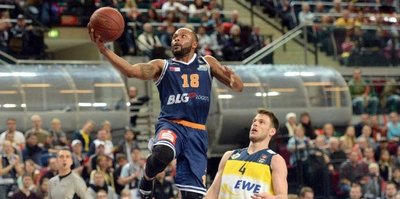 Balıkesir Karesispor'un ilk yabancısı Smith