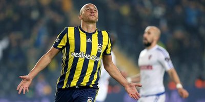 Aatıf Chahechouhe kampa katıldı