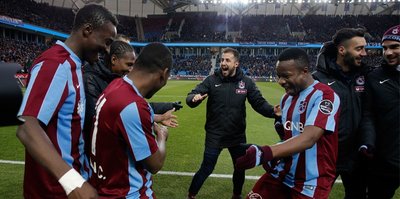 Trabzonspor evinde 4 köşe