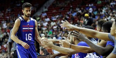 Philadelphia Sixers’ı Furkan, sırtladı