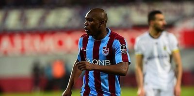 Rodallega, Castillo’yu da uçurur