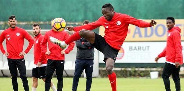 İşte Antalyaspor'un muhtemel 11'i