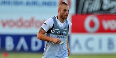 Gökhan Töre'ye başarılı operasyon