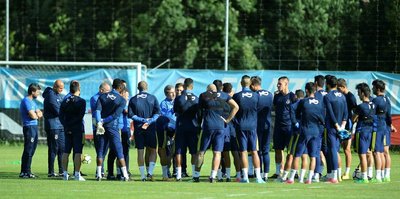 Fenerbahçe'nin İsviçre kampı sürüyor