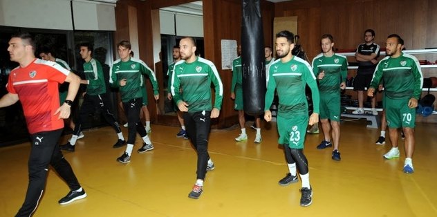 Timsah, galibiyetle başlamak istiyor