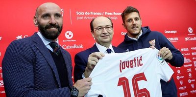 Sevilla, Jovetic'i kiraladı