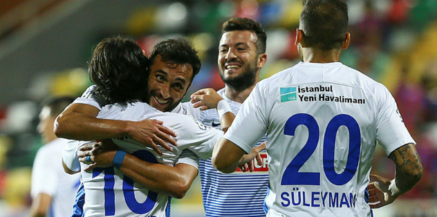 Çaykur Rize 4'te 4 yaptı